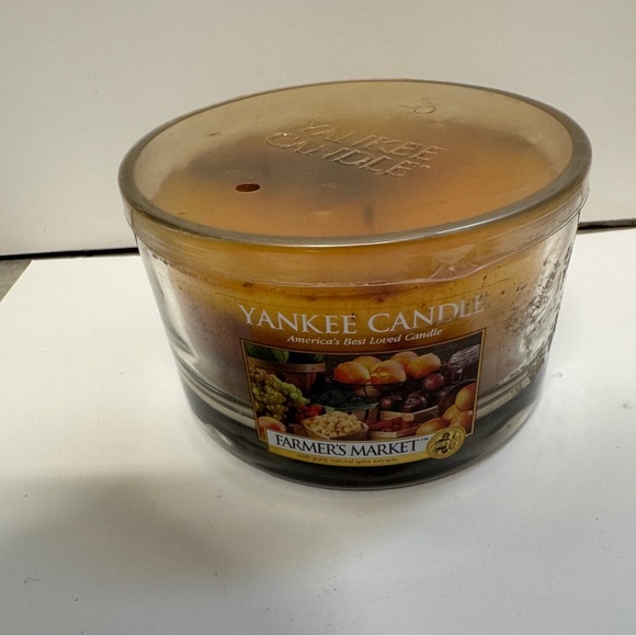 Yankee Candle Farmer Market Vintage 17 OZ - Picture 1 of 3